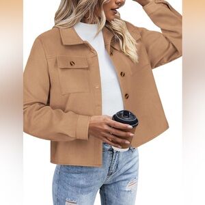 Like New Women’s Zeagoo Cropped Flannel Women’s Size Small